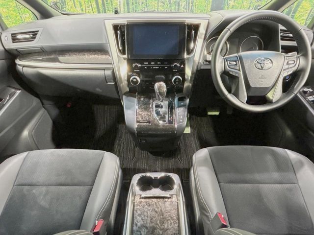 TOYOTA VELLFIRE 2023