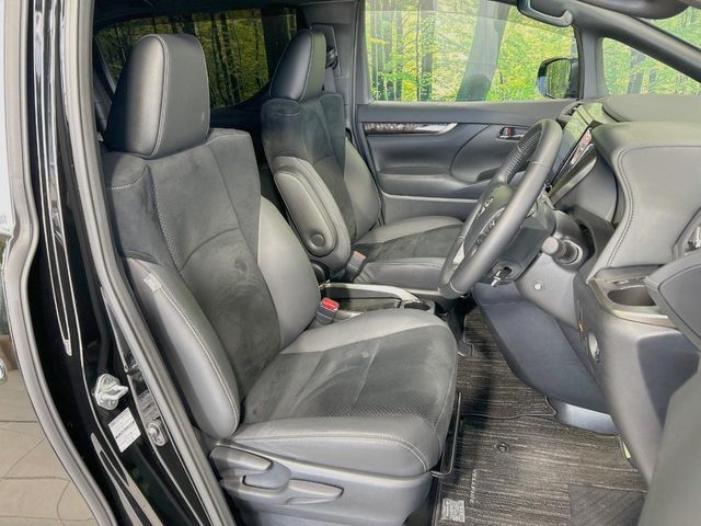 TOYOTA VELLFIRE 2023