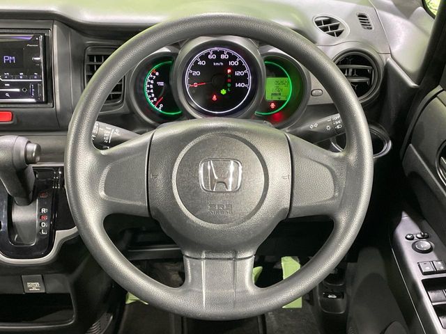 HONDA N BOX 2017