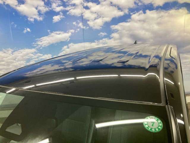 TOYOTA VOXY HYBRID 4WD 2025