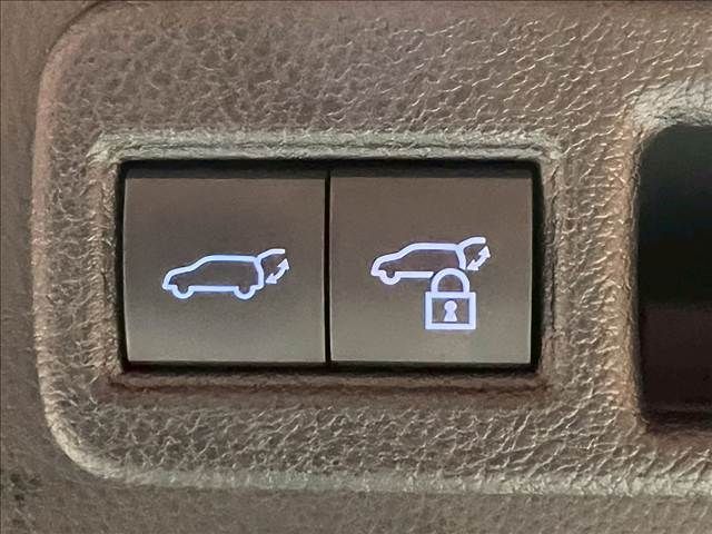 TOYOTA HARRIER 2WD 2021