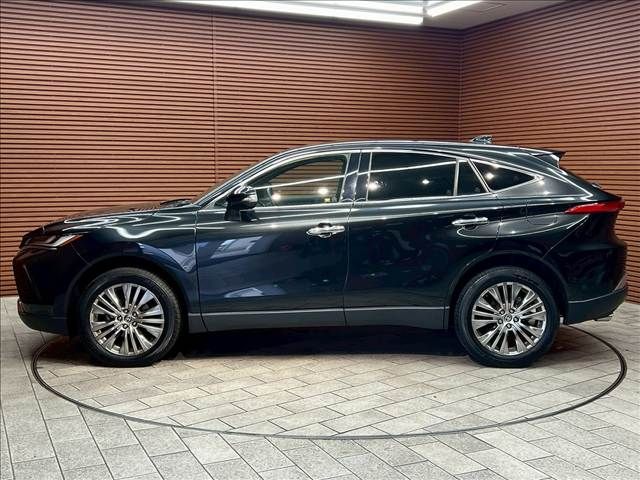 TOYOTA HARRIER 2WD 2021