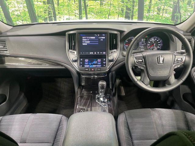 TOYOTA CROWN sedan hybrid 2015