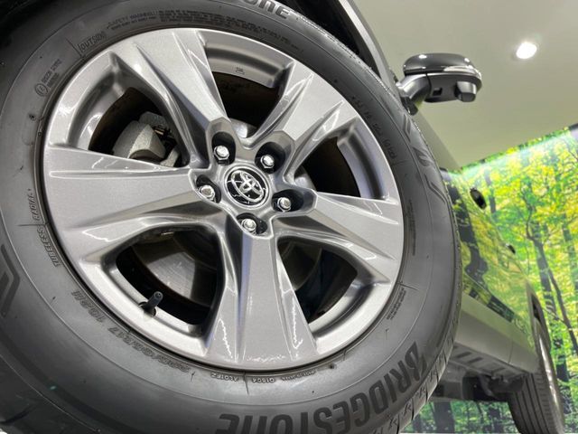 TOYOTA RAV4 4WD 2023