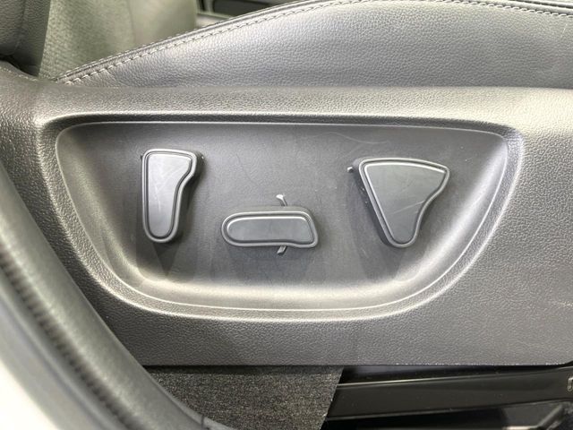 TOYOTA YARIS CROSS 2025