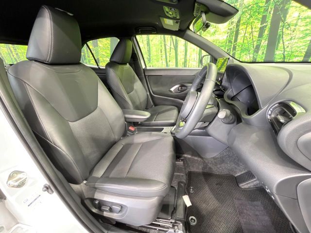 TOYOTA YARIS CROSS 2025