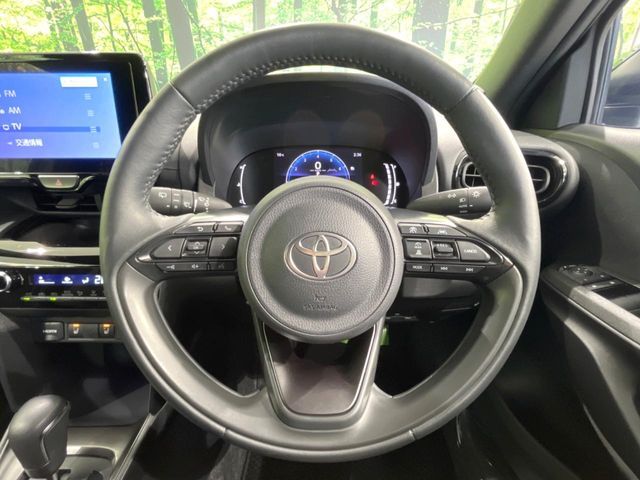 TOYOTA YARIS CROSS 2025