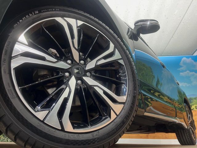 TOYOTA HARRIER HYBRID 2020