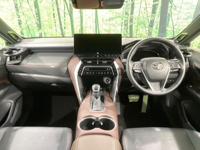 TOYOTA HARRIER 2WD 2024