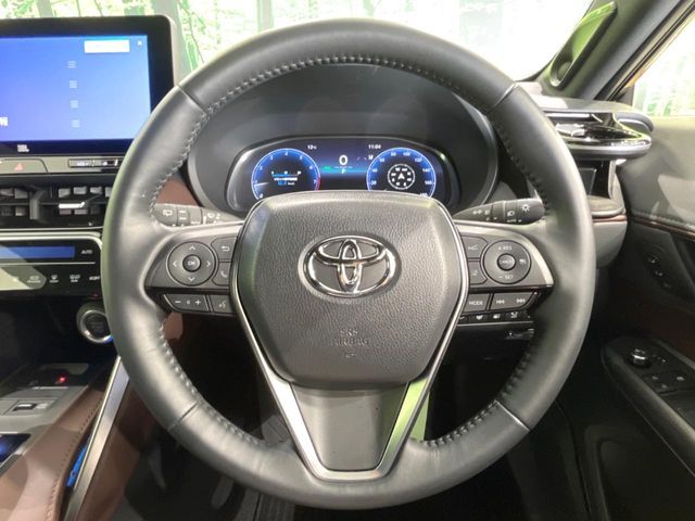 TOYOTA HARRIER 2WD 2024