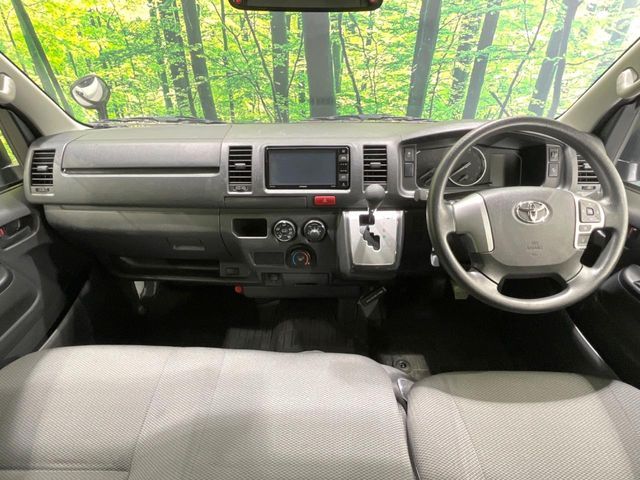 TOYOTA HIACE van 1.25t 2WD 2022