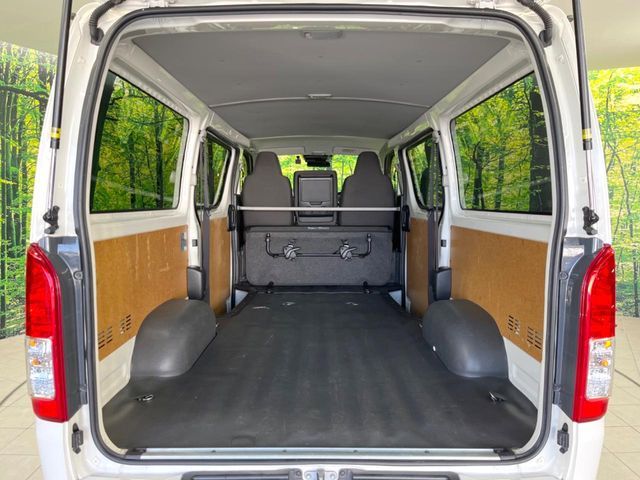 TOYOTA HIACE van 1.25t 2WD 2022