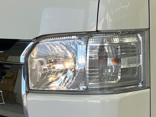 TOYOTA HIACE van 1.25t 2WD 2022