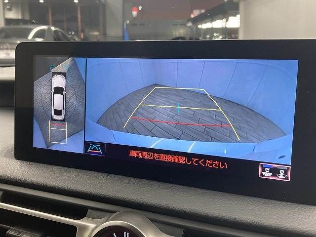 TOYOTA LEXUS IS300h 2021