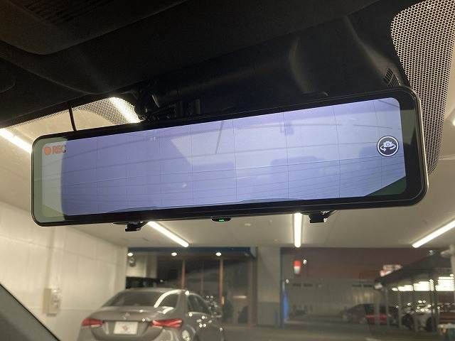 TOYOTA LEXUS IS300h 2021