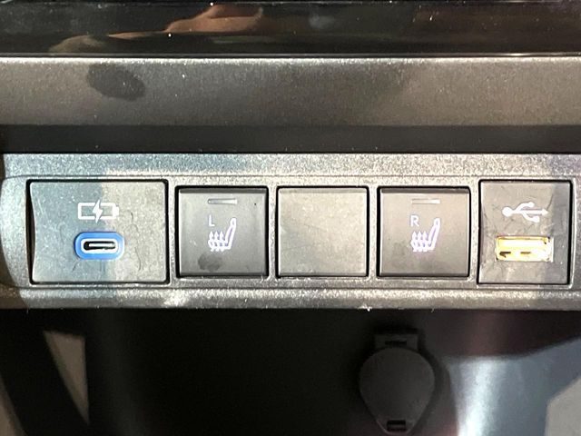 TOYOTA YARIS CROSS HYBRID 2023