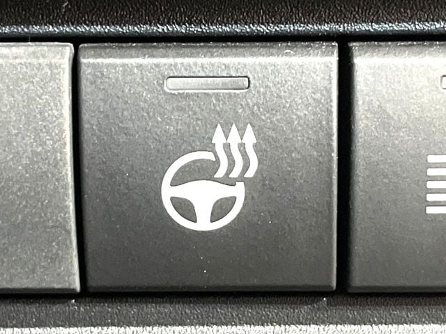 TOYOTA YARIS CROSS HYBRID 2023