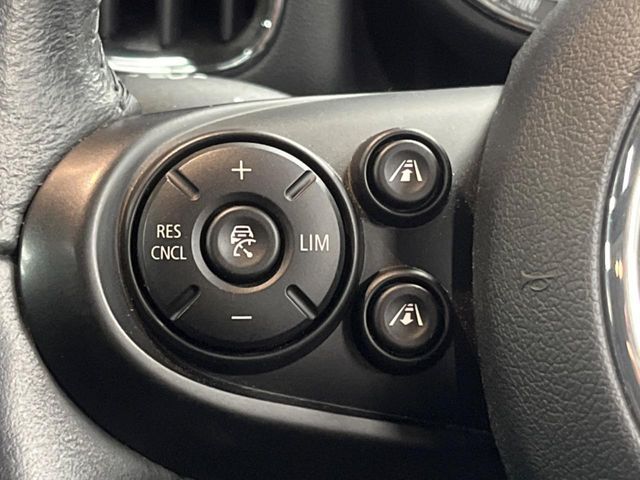 BMW BMW MINI COOPER D CROSSOVER 2017