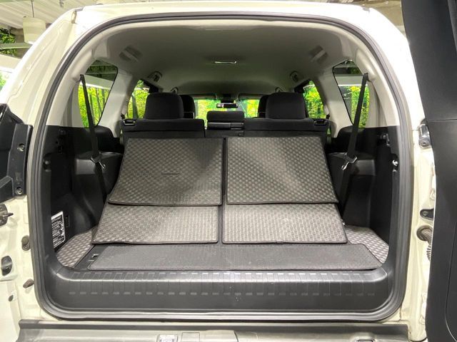 TOYOTA LANDCRUISER PRADO 2018