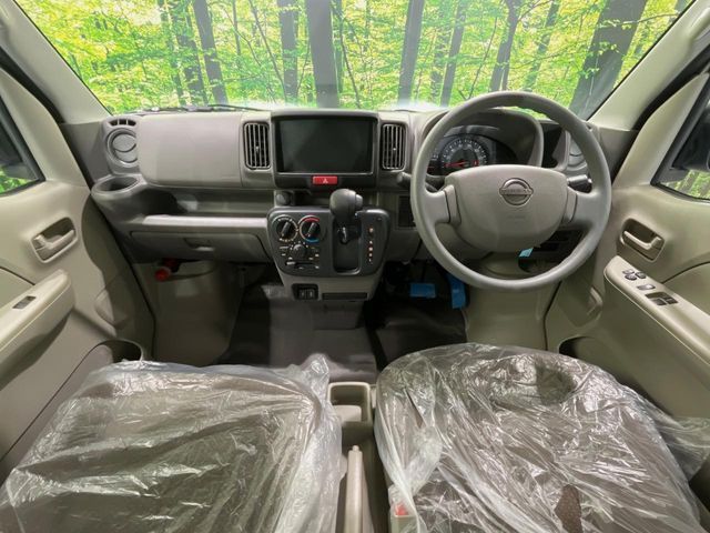 NISSAN CLIPPER van 2025