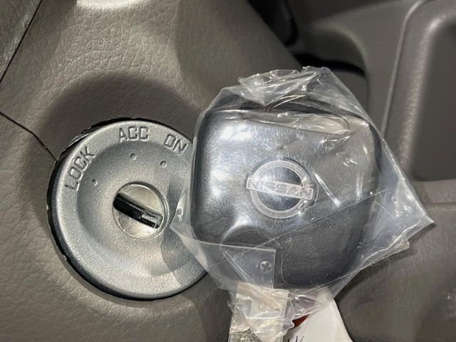 NISSAN CLIPPER van 2025