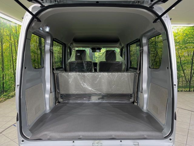 NISSAN CLIPPER van 2025