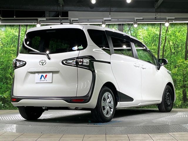 TOYOTA SIENTA 2019