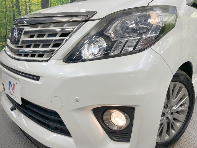 TOYOTA ALPHARD 4WD 2013