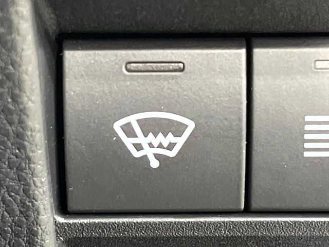 TOYOTA NOAH HYBRID 4WD 2024