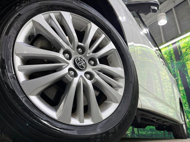 TOYOTA NOAH HYBRID 4WD 2024