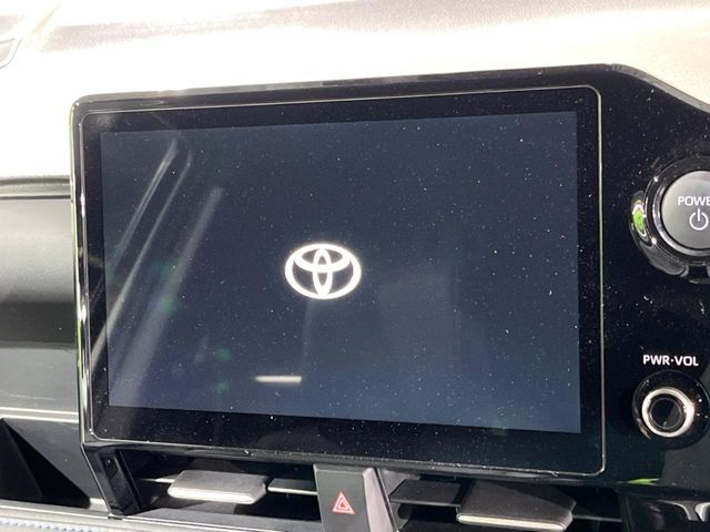 TOYOTA VOXY HYBRID 2025