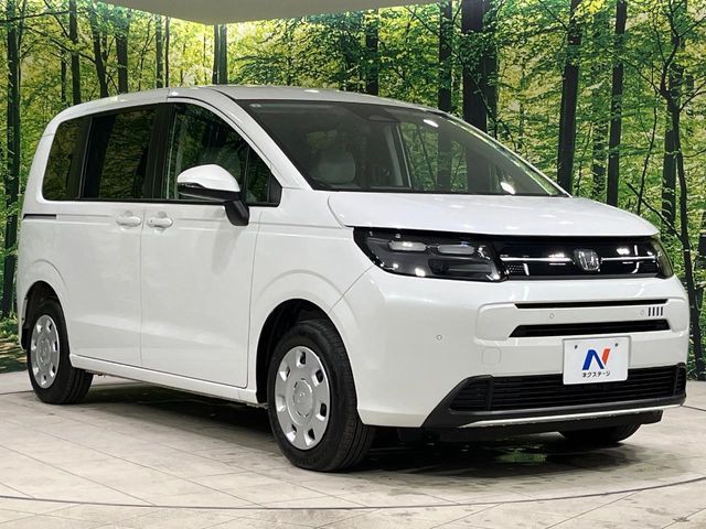 HONDA FREED 4WD 2024