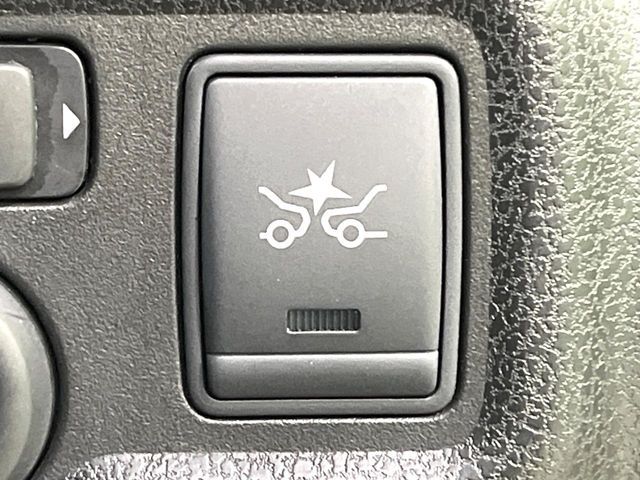 NISSAN NOTE 4WD 2014