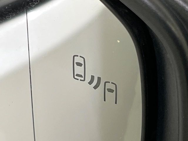 TOYOTA PRIUS 4WD 2025