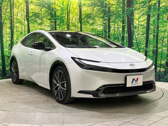 TOYOTA PRIUS 4WD 2025