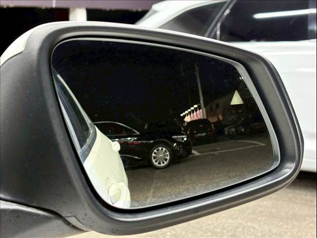 BMW BMW 1series 2021