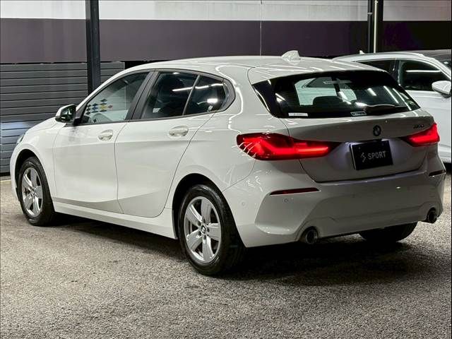 BMW BMW 1series 2021
