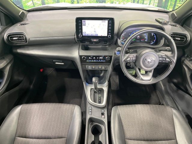 TOYOTA YARIS CROSS HYBRID 2023