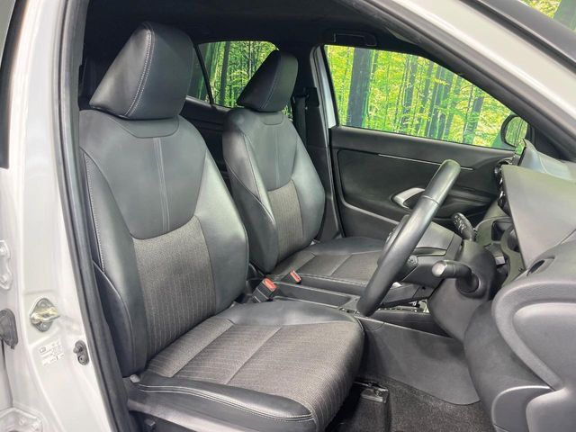 TOYOTA YARIS CROSS HYBRID 2023