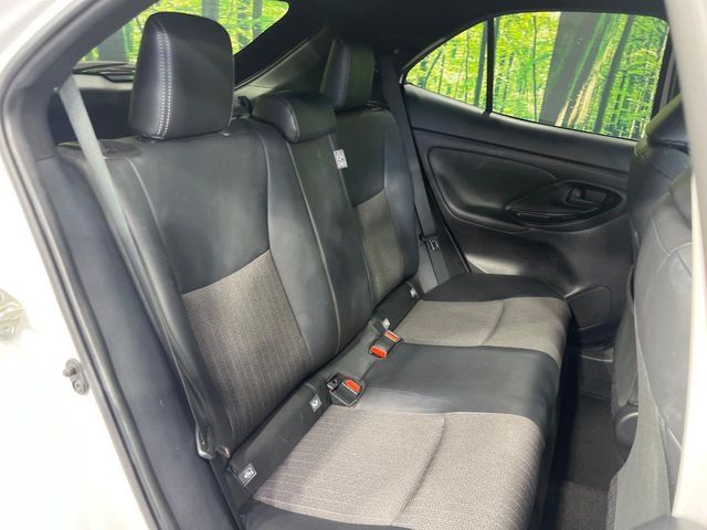 TOYOTA YARIS CROSS HYBRID 2023