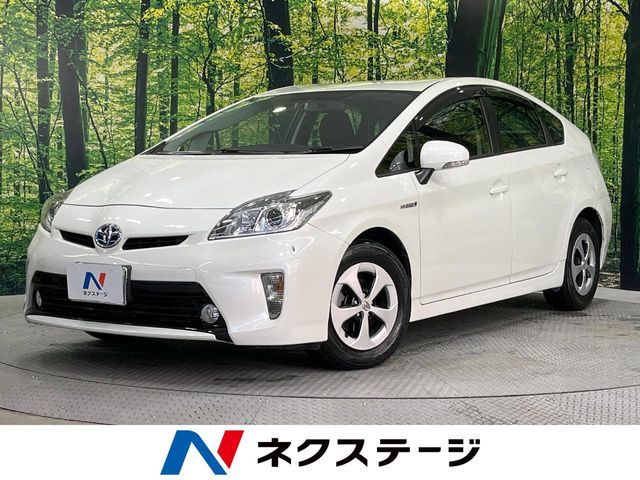 TOYOTA PRIUS 2014