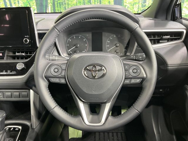 TOYOTA COROLLA CROSS HYBRID 2025