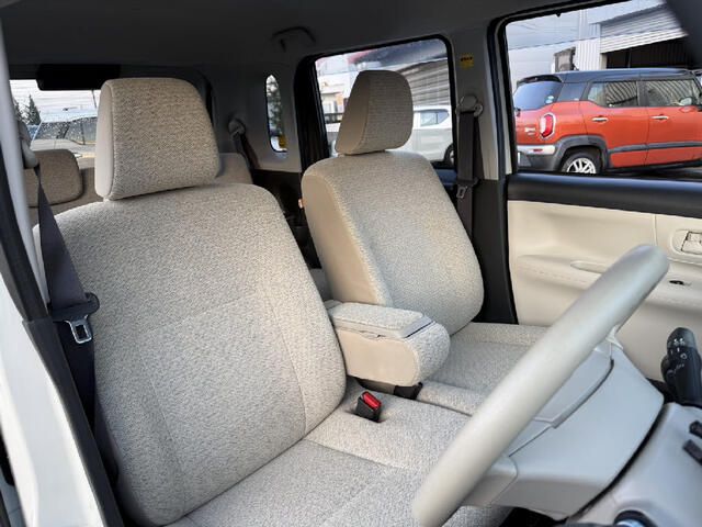 DAIHATSU MOVE canbus 4WD 2017