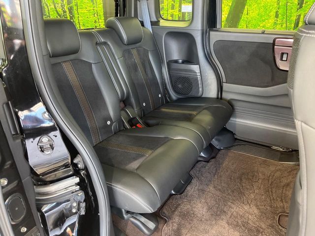 HONDA N BOX CUSTOM 2018