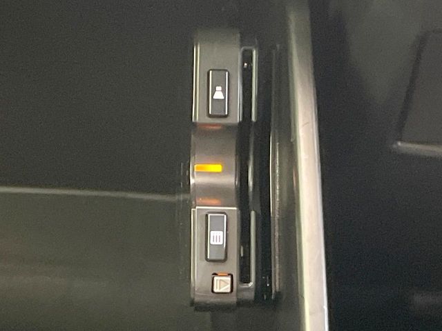 MAZDA AXELA SPORTS 2015