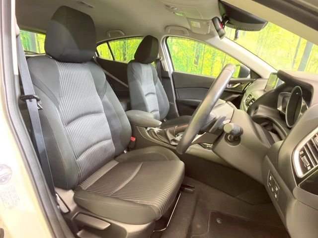 MAZDA AXELA SPORTS 2015