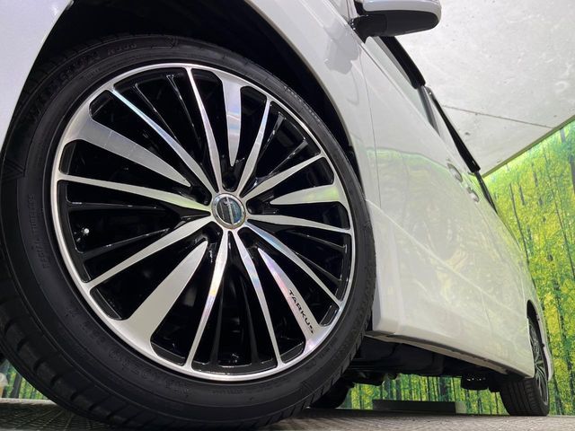 TOYOTA VELLFIRE 2009