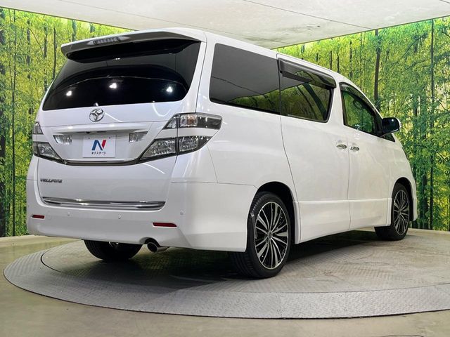 TOYOTA VELLFIRE 2009