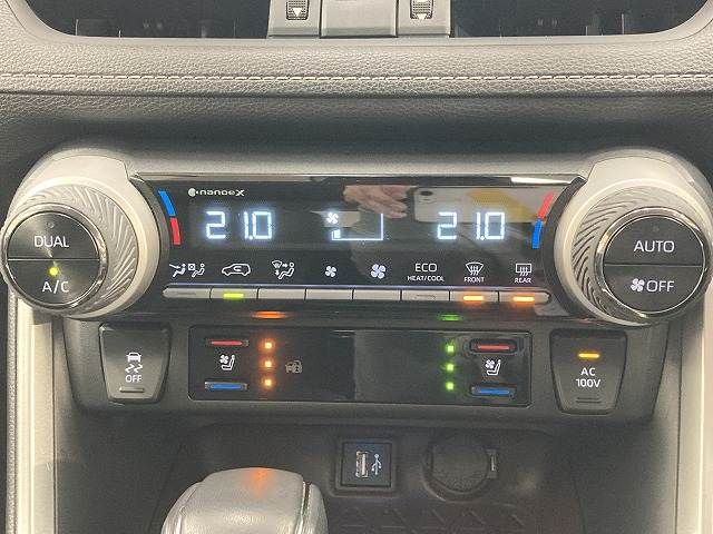 TOYOTA RAV4 HYBRID 4WD 2022