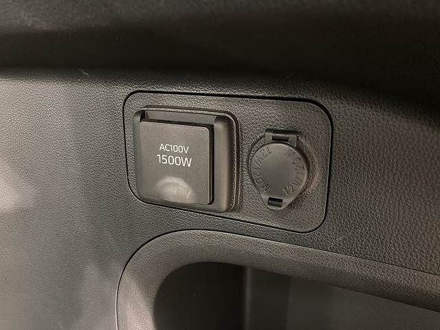 TOYOTA RAV4 PHV 2020